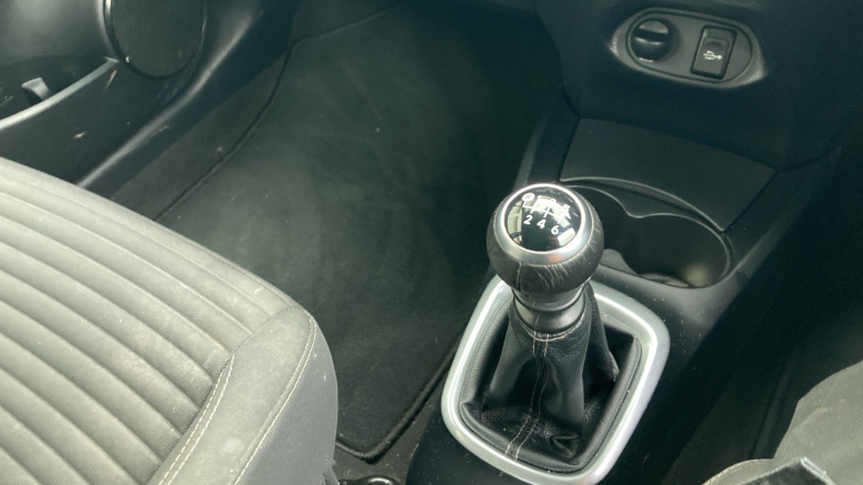 Toyota Yaris 1.5 VVT-i Icon 5dr Petrol Hatchback